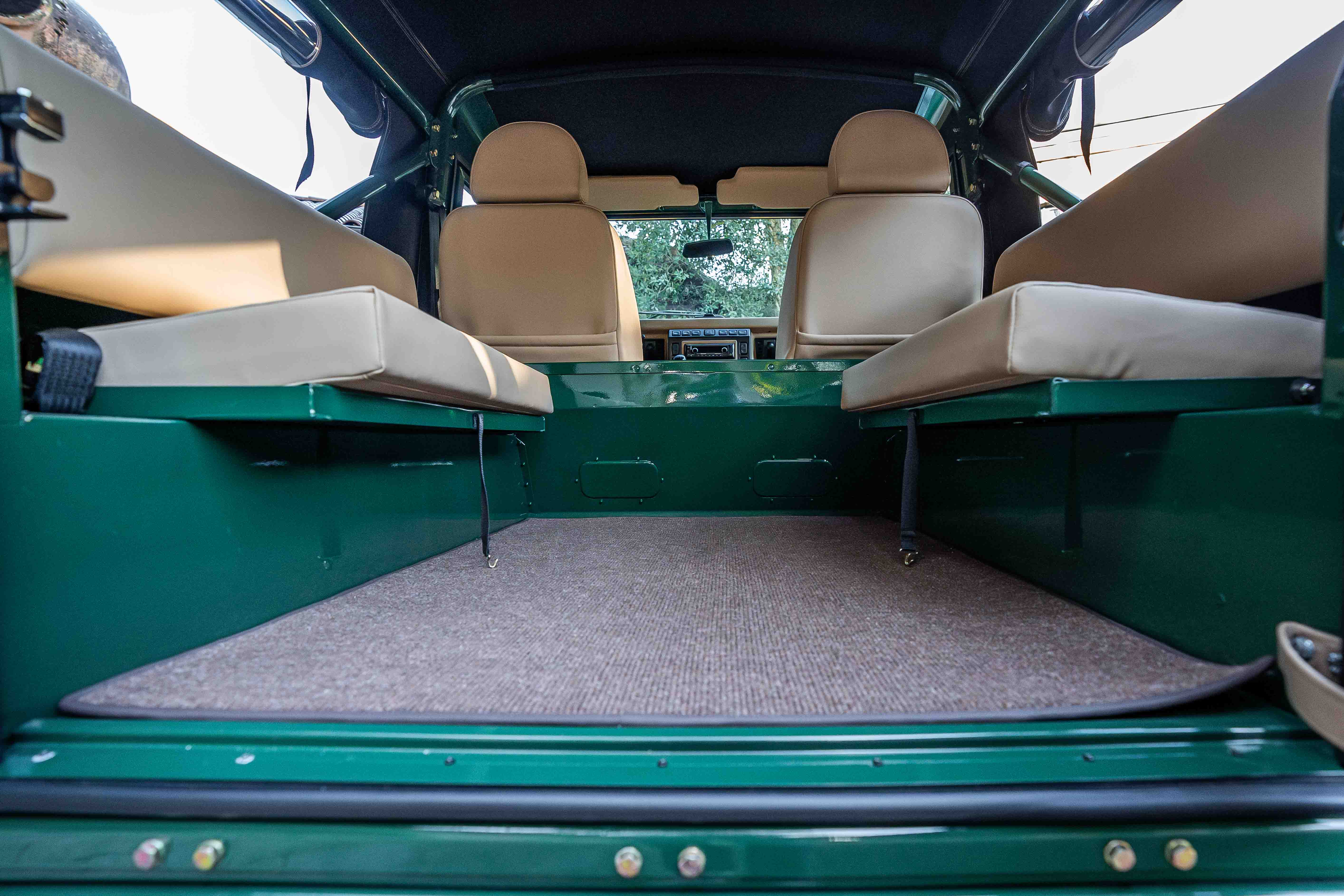 Land Rover Defender 90 Td5 Cabriolet