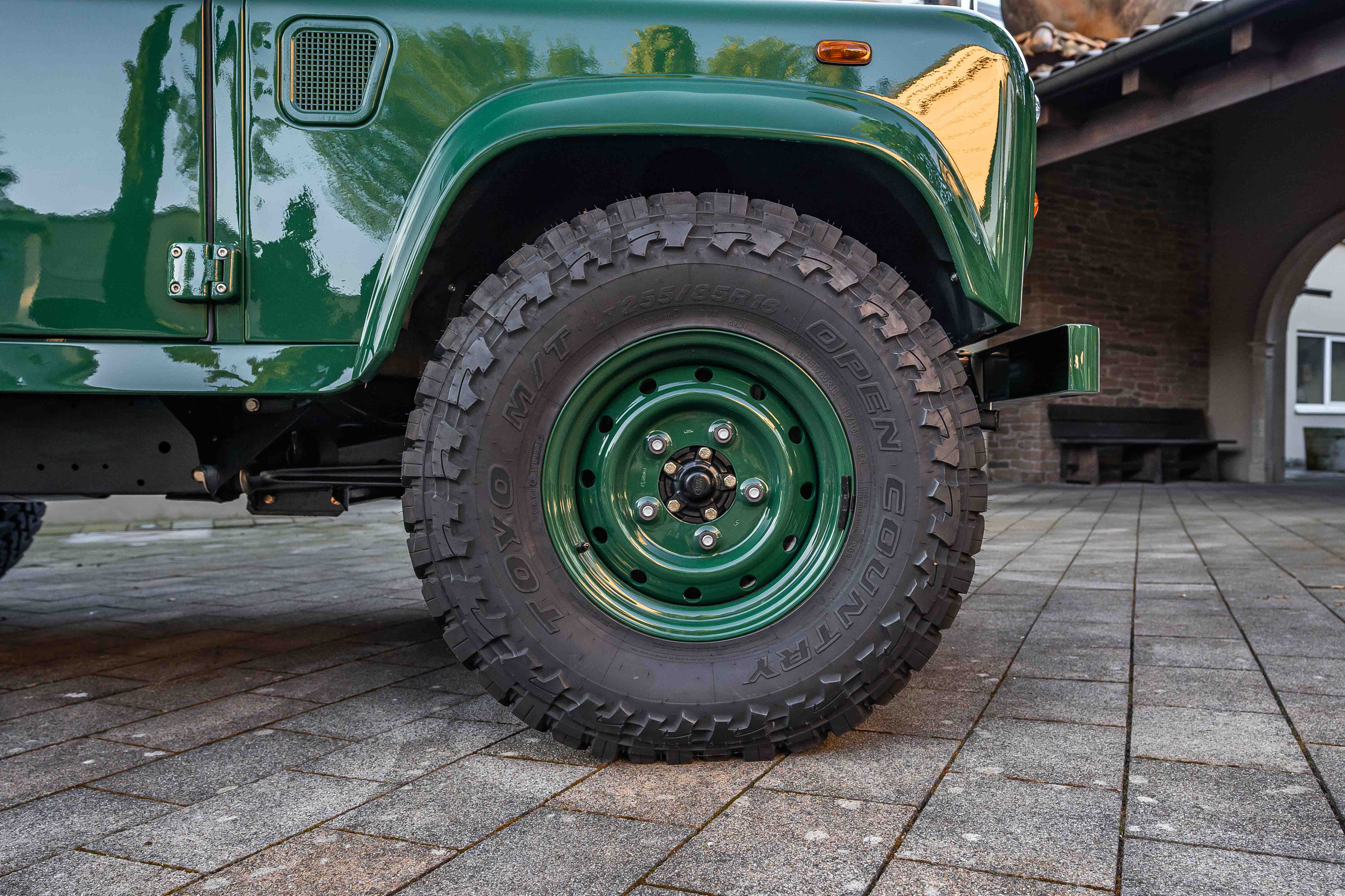 Land Rover Defender 90 Td5 Cabriolet