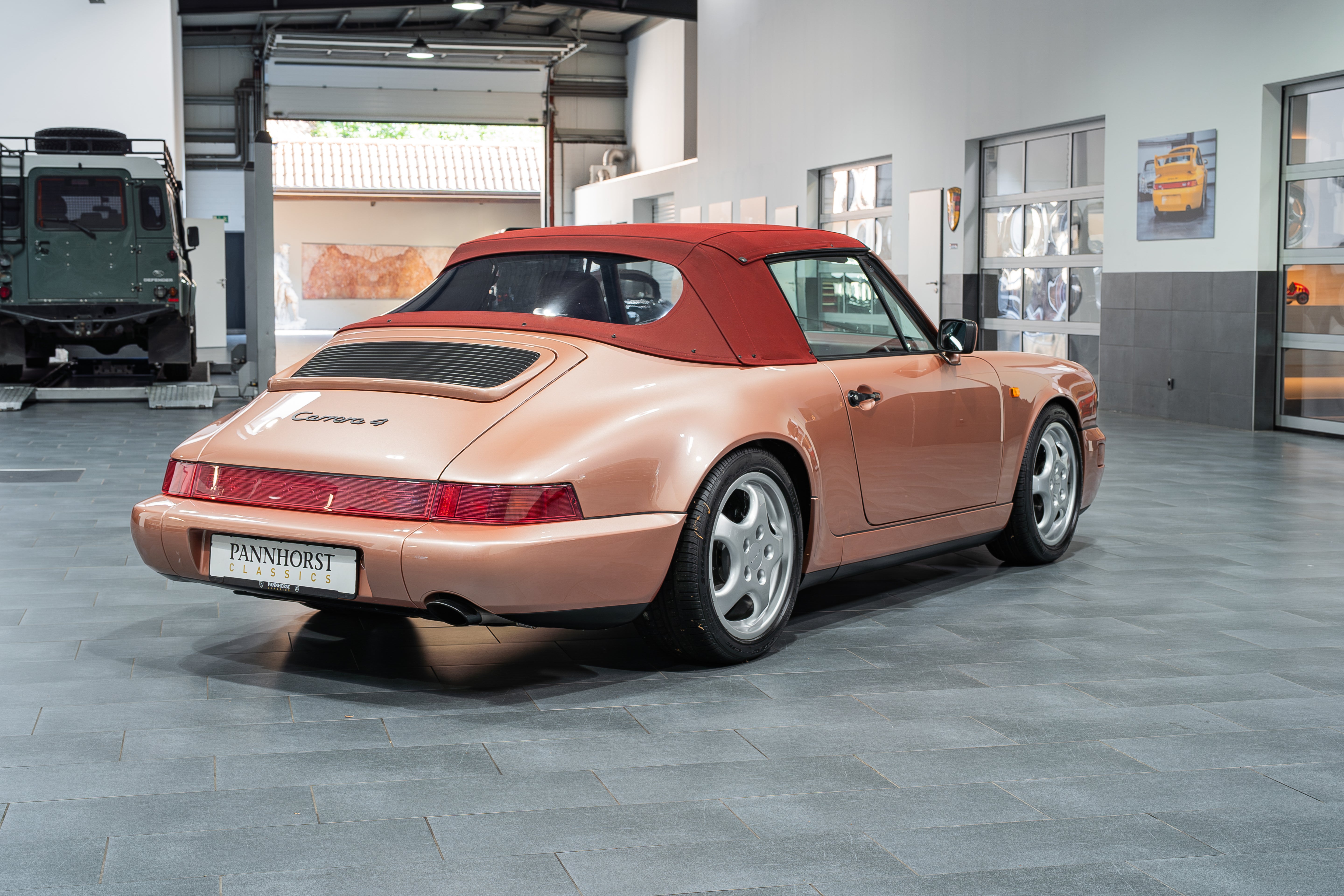 Porsche 964 Carrera 4 Cabriolet