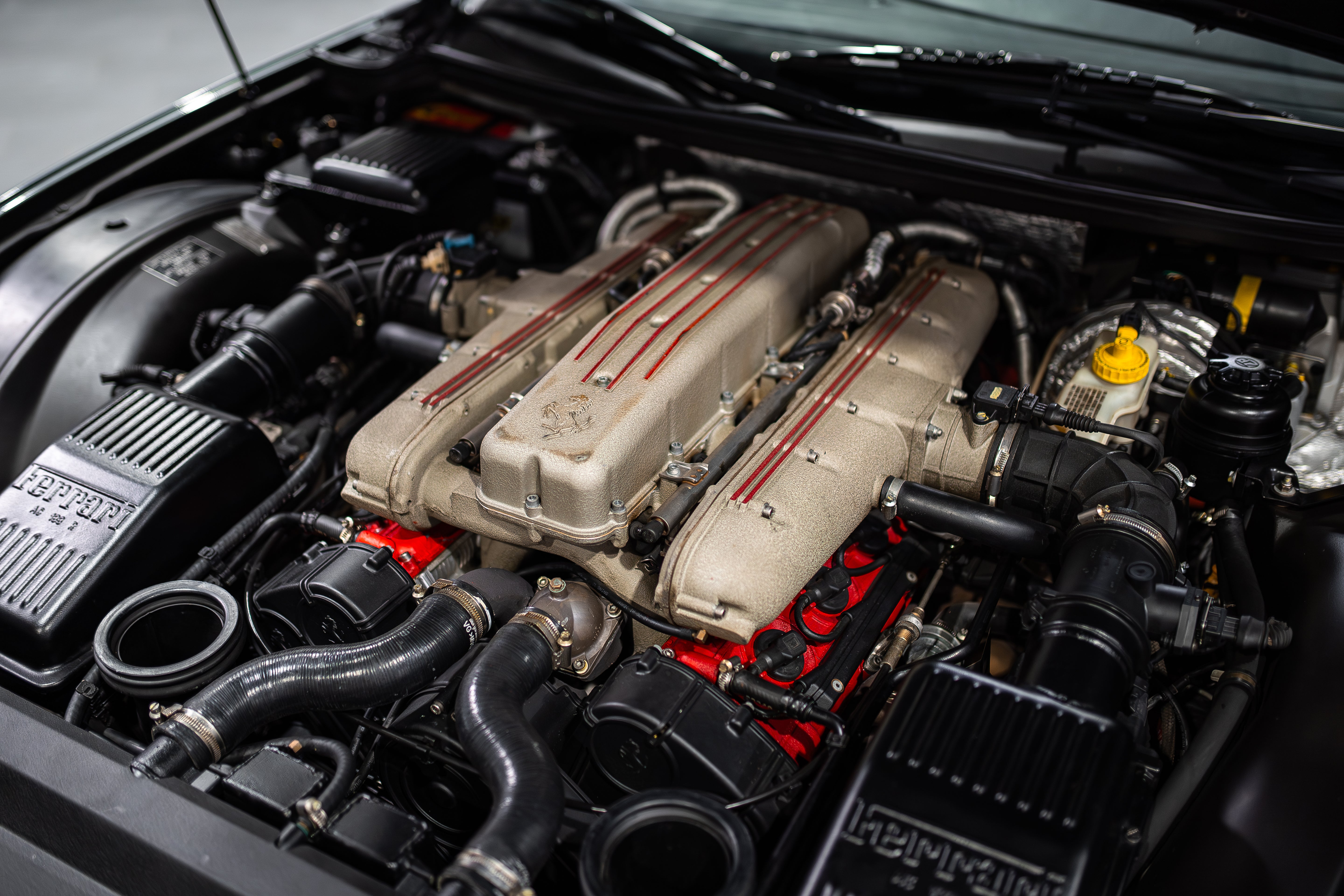 Ferrari 550 Maranello / Handschalter