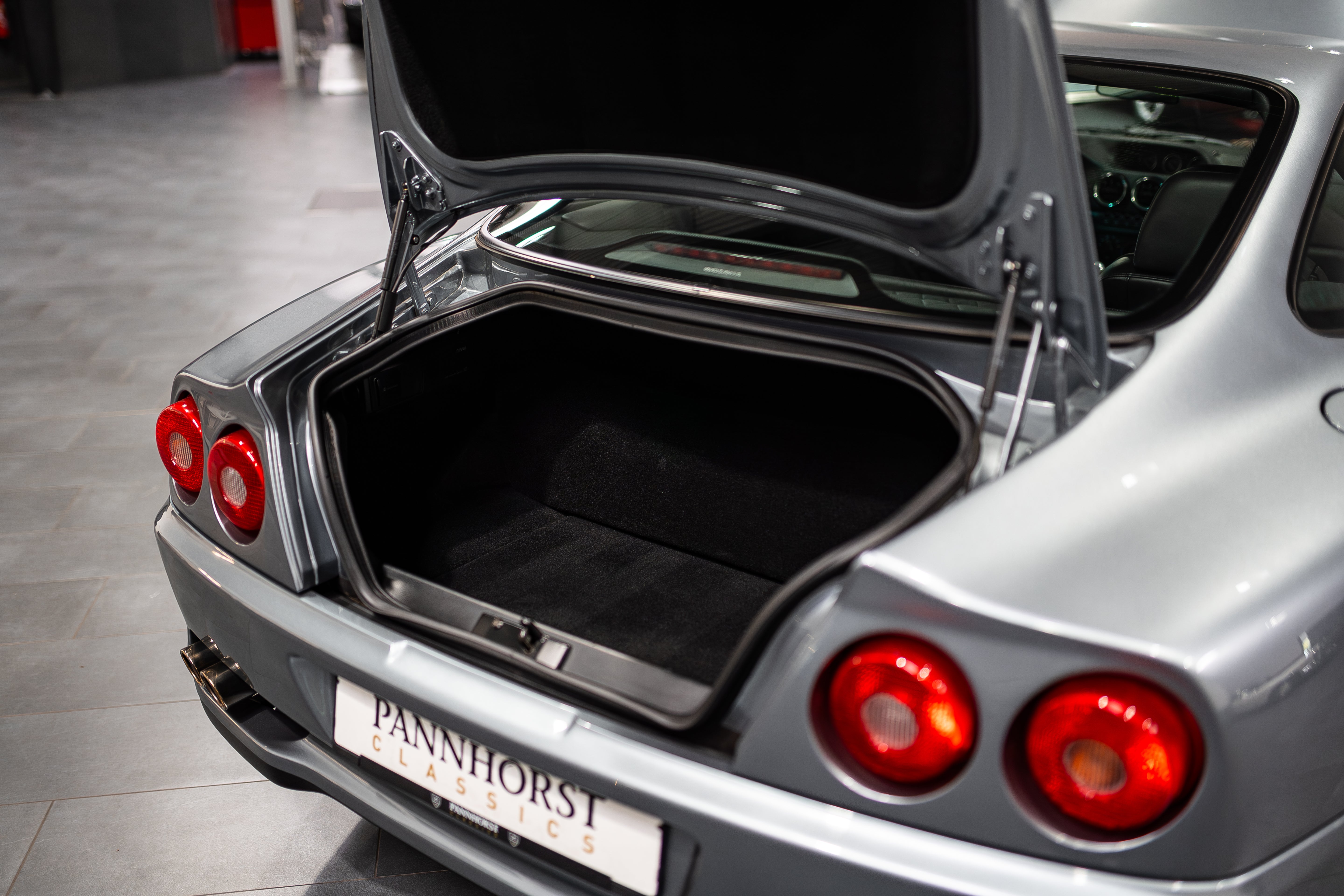Ferrari 550 Maranello / Handschalter