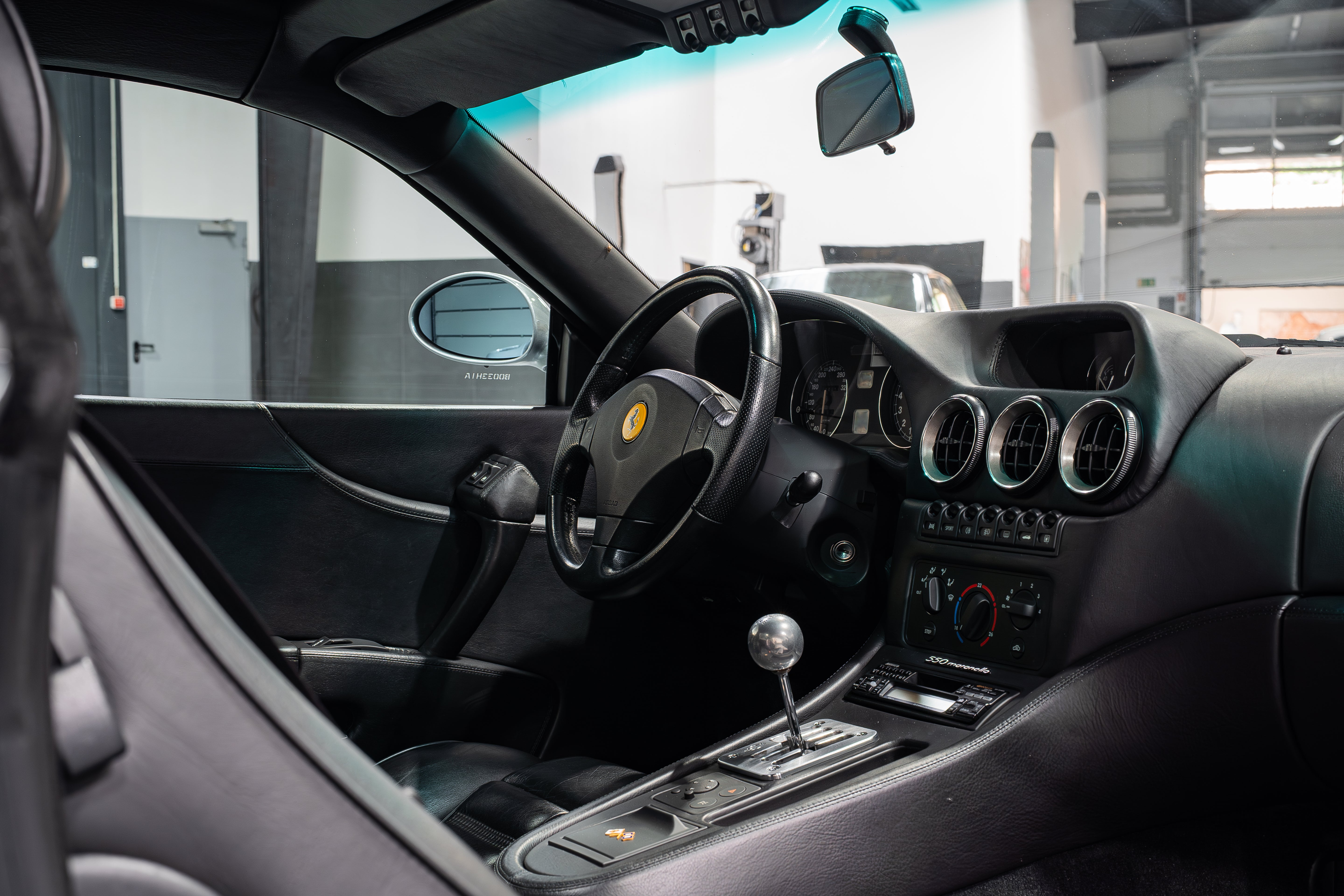 Ferrari 550 Maranello / Handschalter