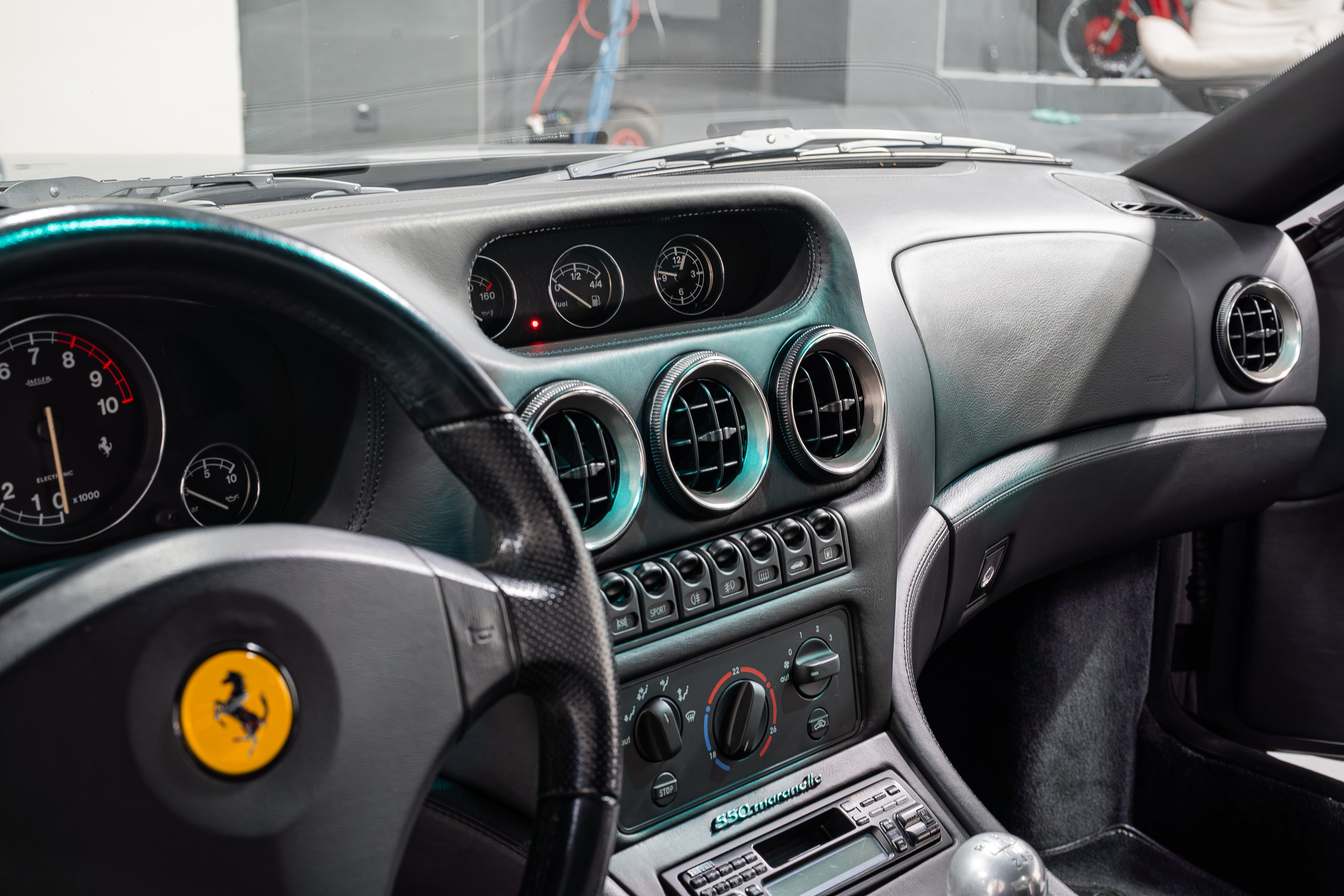 Ferrari 550 Maranello / Handschalter