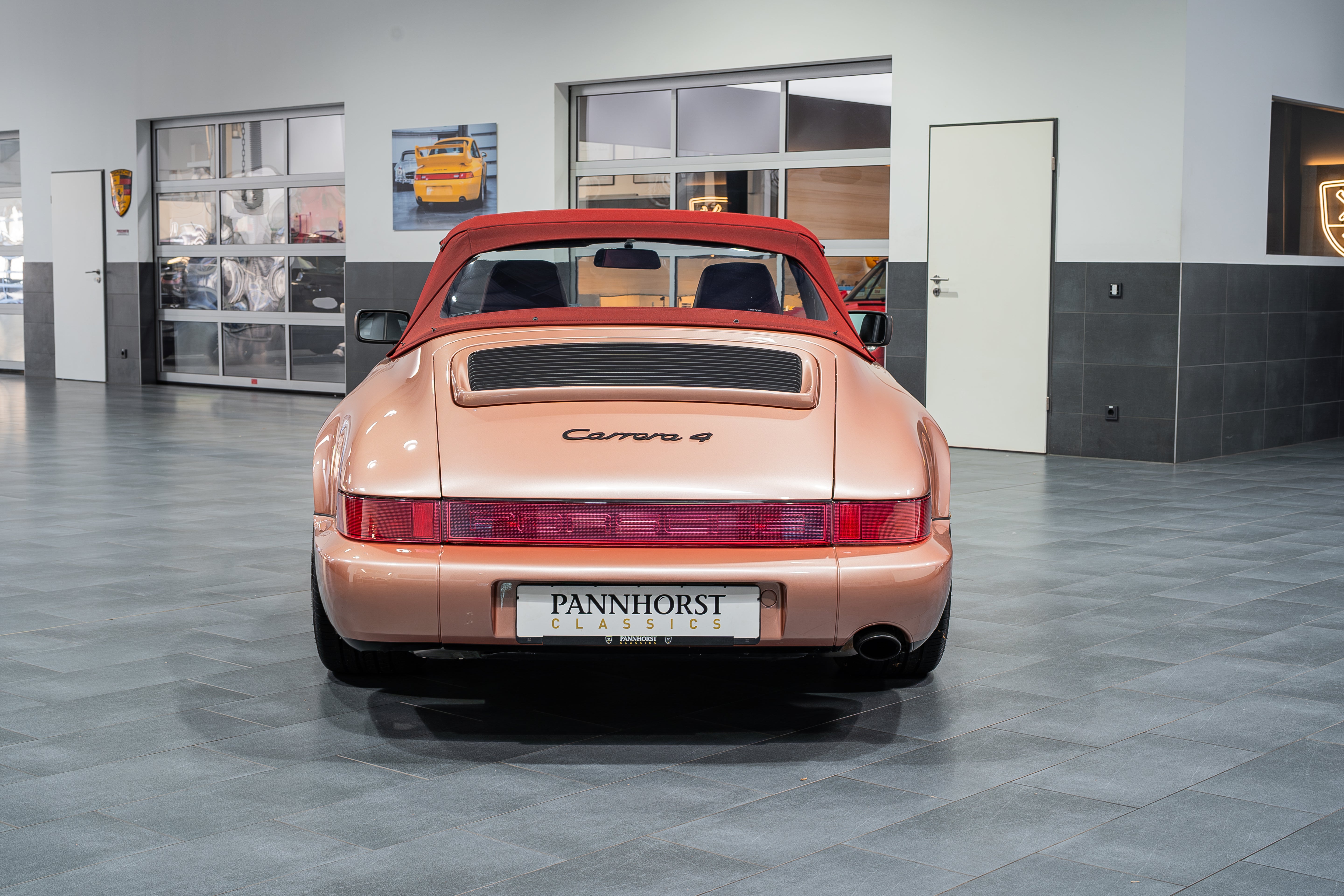 Porsche 964 Carrera 4 Cabriolet