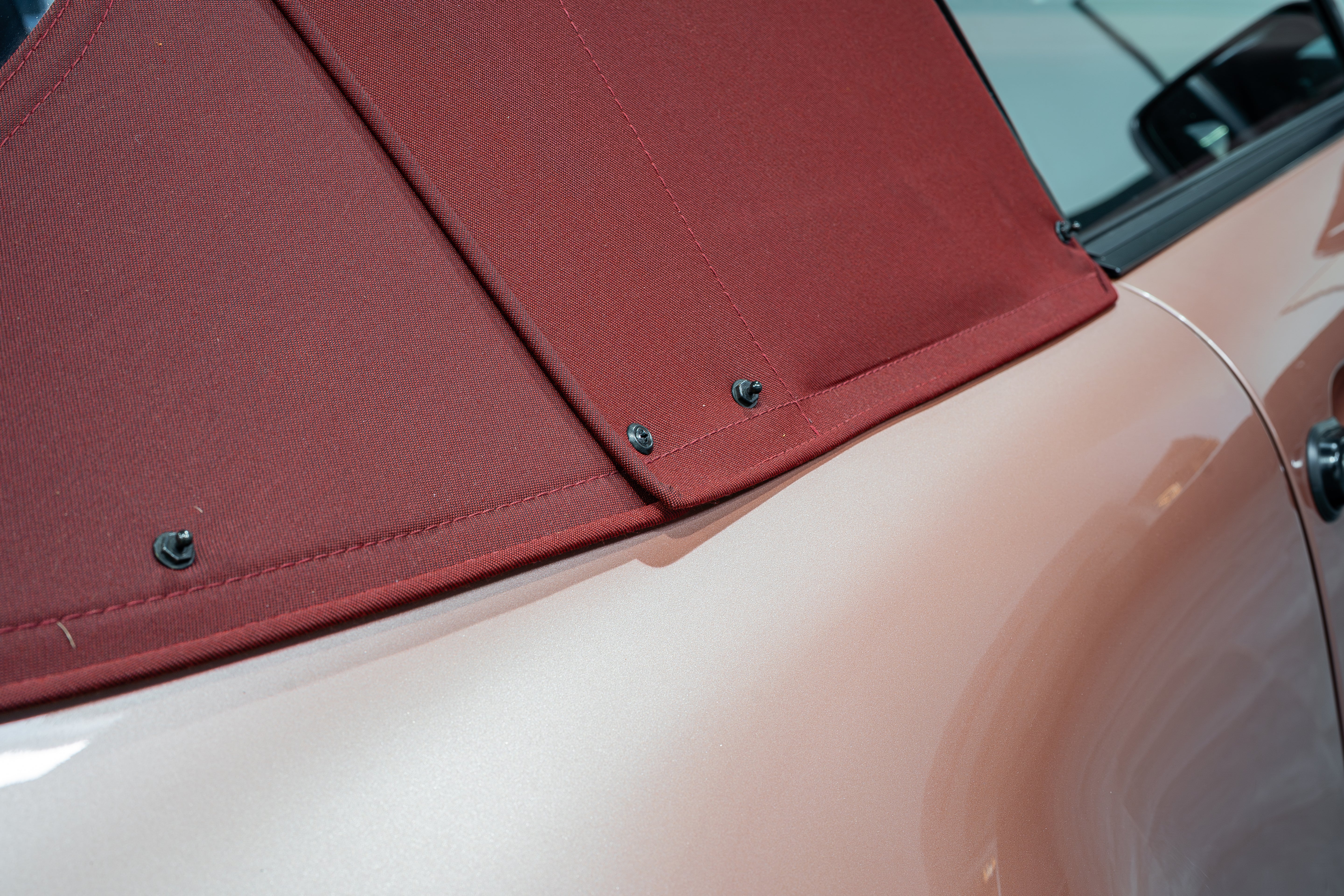 Porsche 964 Carrera 4 Cabriolet