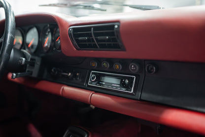 Porsche 964 Carrera 4 Cabriolet