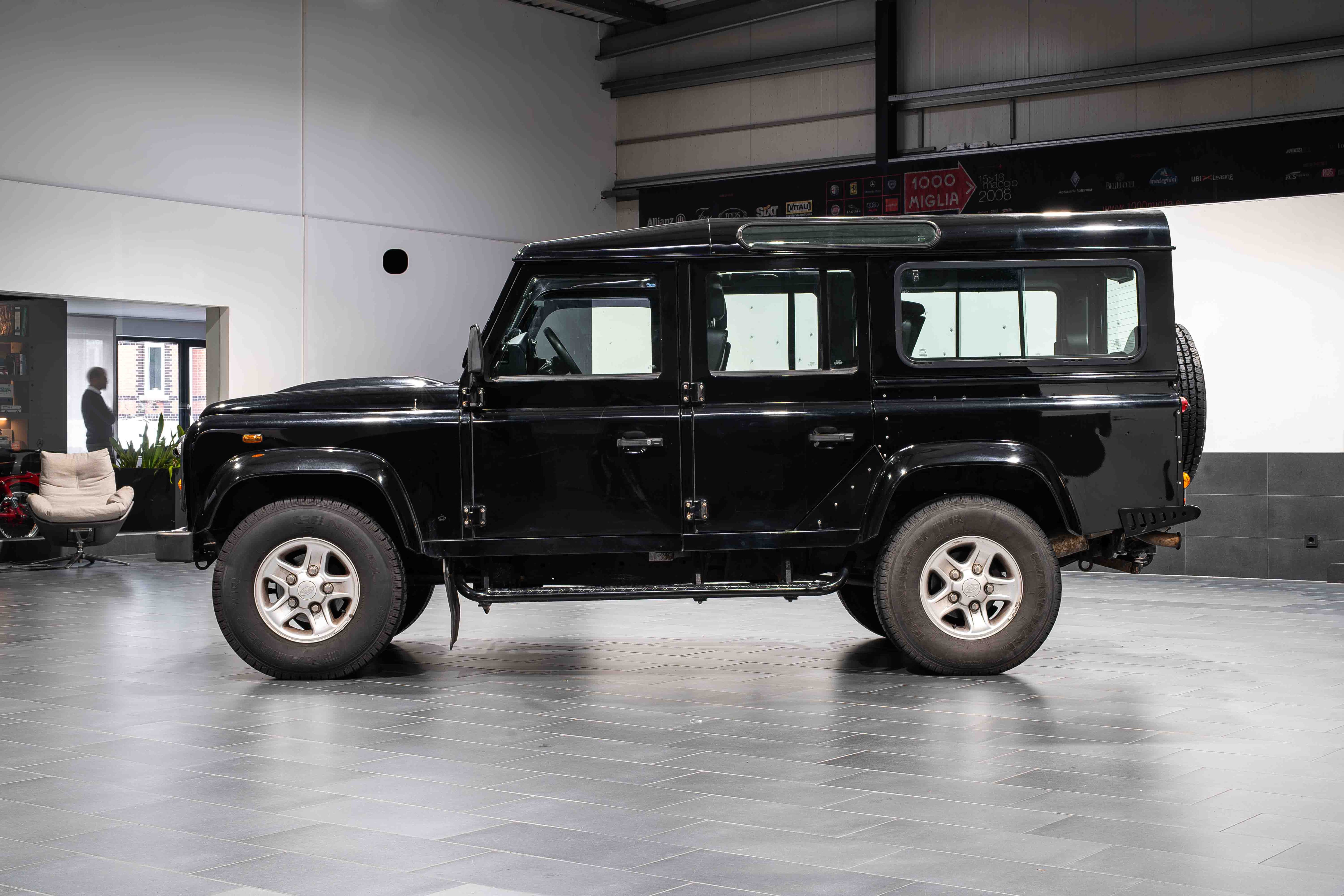 Land Rover Defender 110 TD4 Cargo