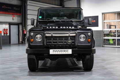 Land Rover Defender 110 TD4 Cargo