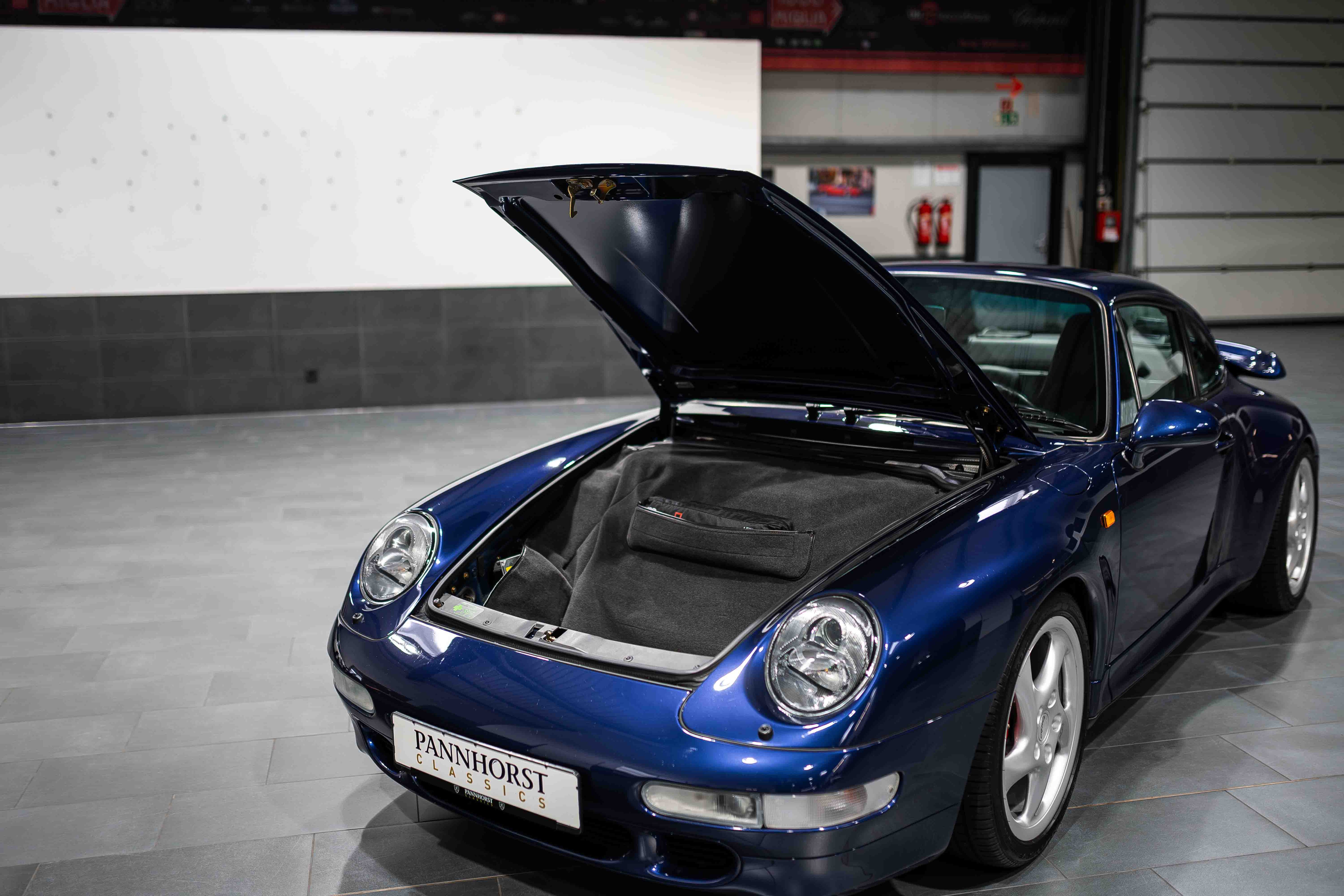 Porsche 993 Iris Blau Metallic