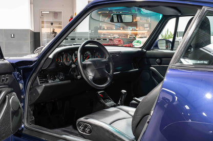 Porsche 993 Iris Blau Metallic