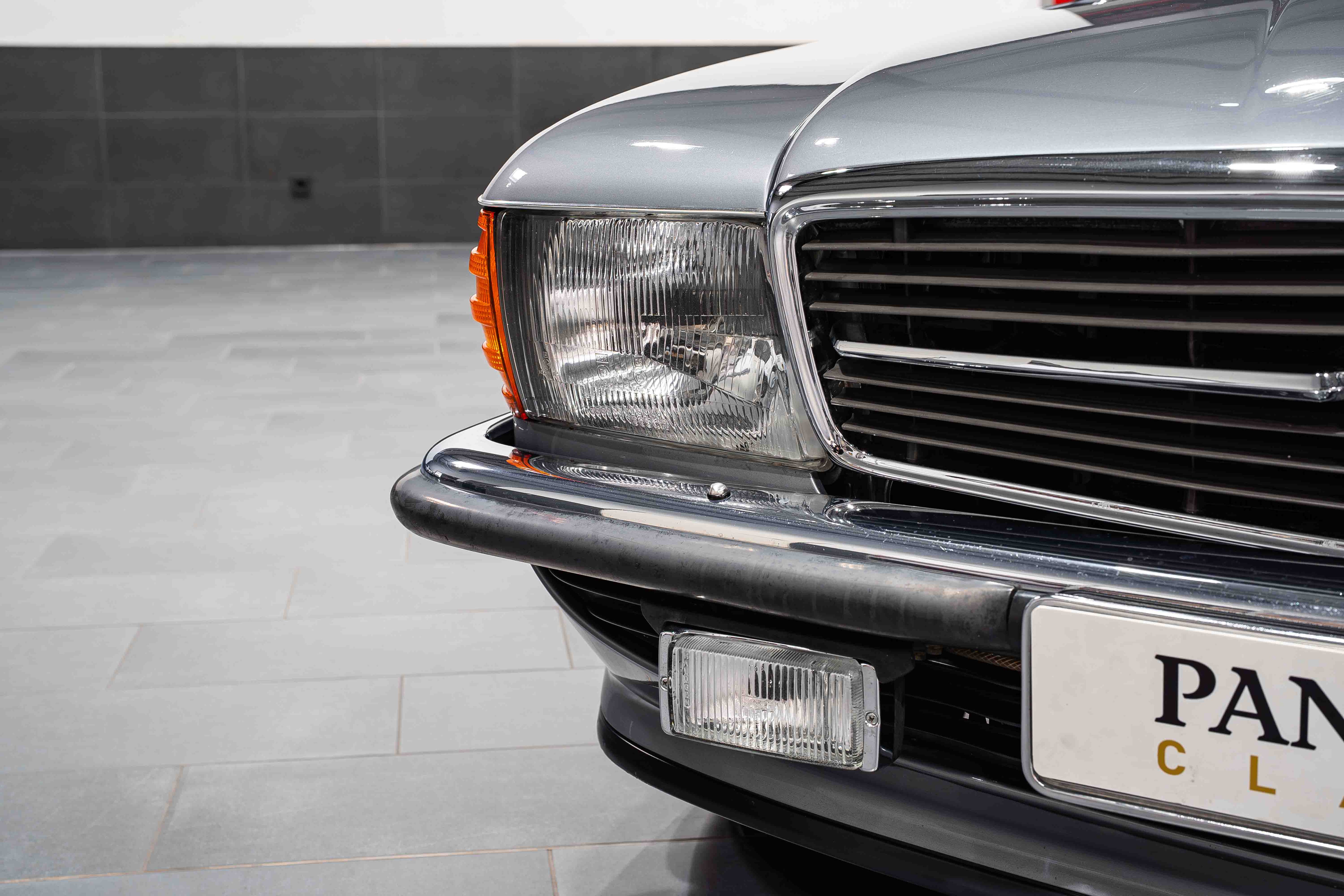 Mercedes-Benz 300 SL, 1987, Benzin, Schaltgetriebe