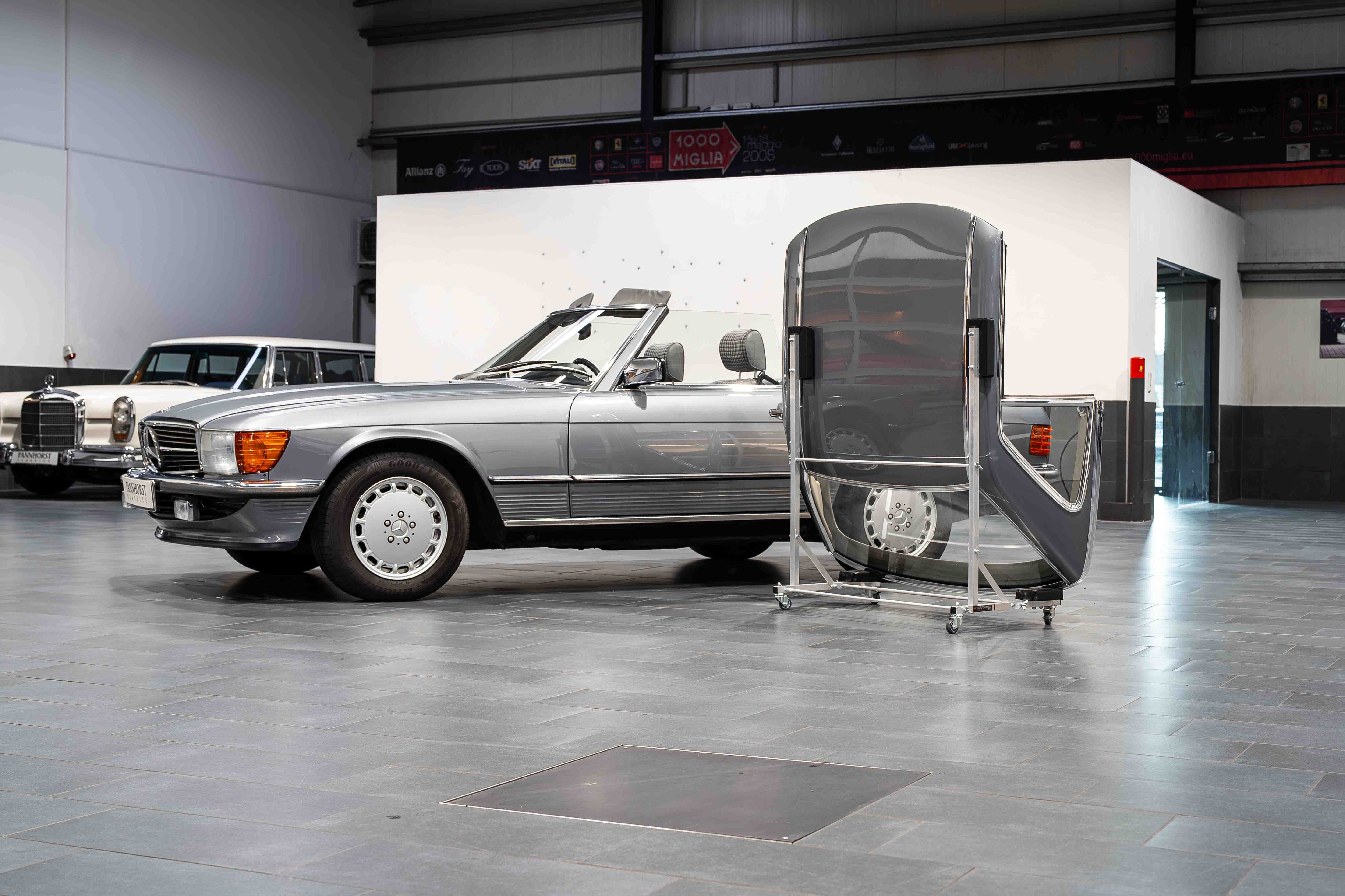 Mercedes-Benz 300 SL, 1987, Benzin, Schaltgetriebe