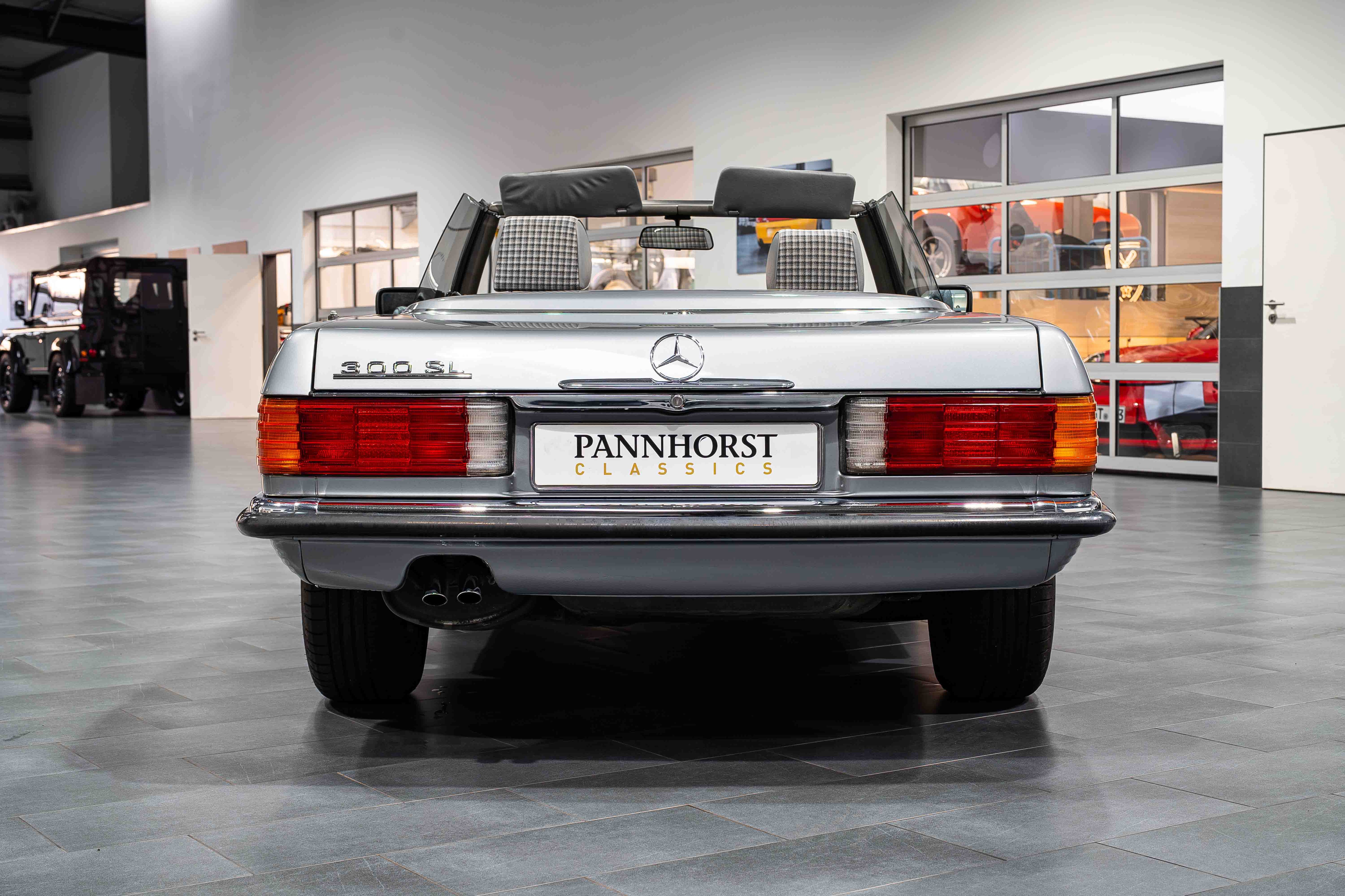 Mercedes-Benz 300 SL, 1987, Benzin, Schaltgetriebe