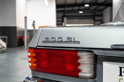 Mercedes-Benz 300 SL, 1987, Benzin, Schaltgetriebe