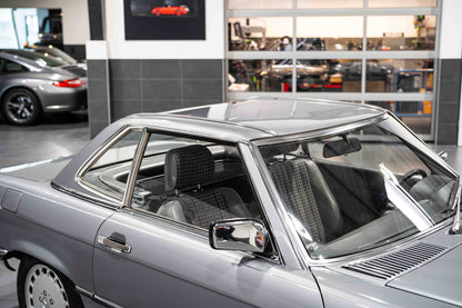 Mercedes-Benz 300 SL, 1987, Benzin, Schaltgetriebe