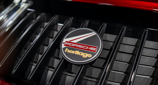 992 - 911 Targa 4S Heritage Design Edition